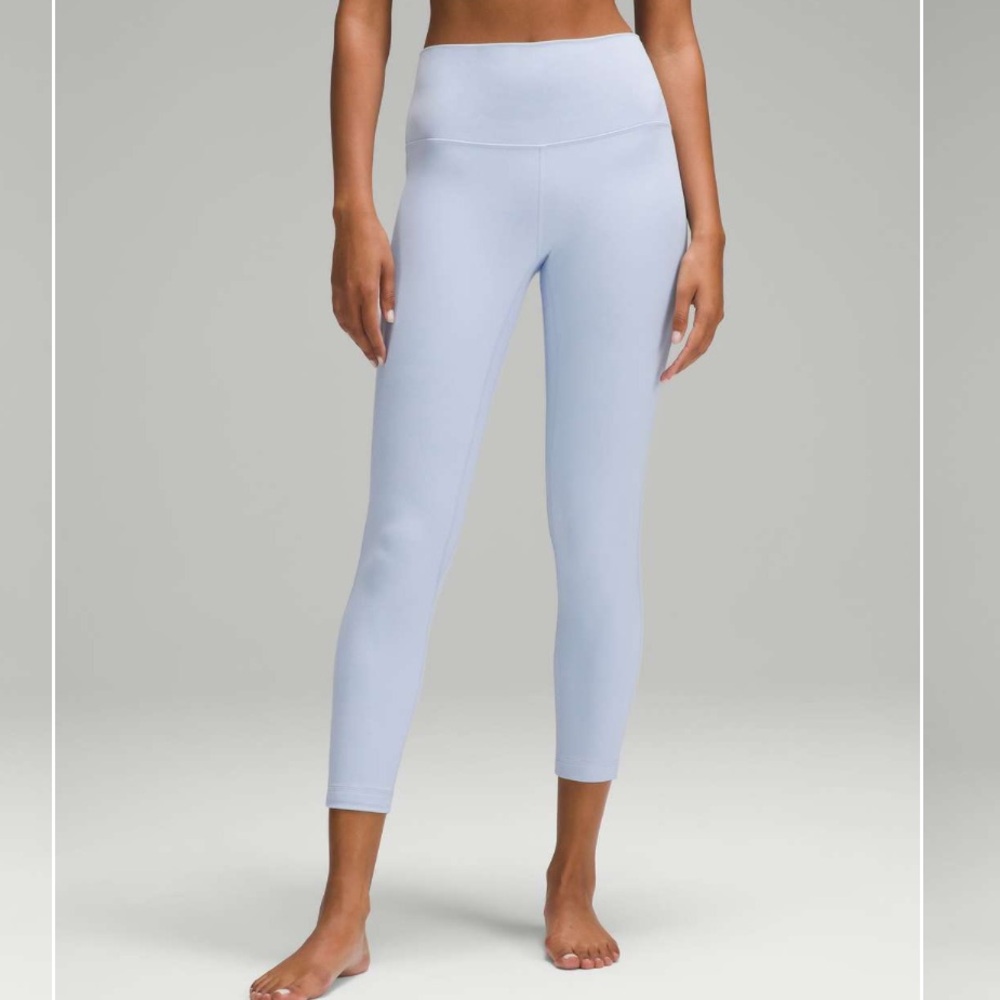 Lululemon Align High-Rise Pant 25"
Blue Linen size 2 - Picture 2 of 8